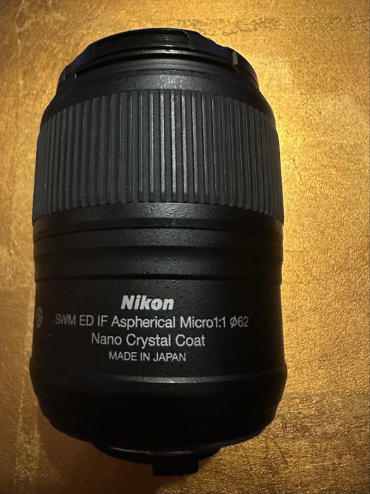 Nikon AF-S Micro NIKKOR 60mm f/2.8G ED Macro  com tampas Nikon – Excelente Estado