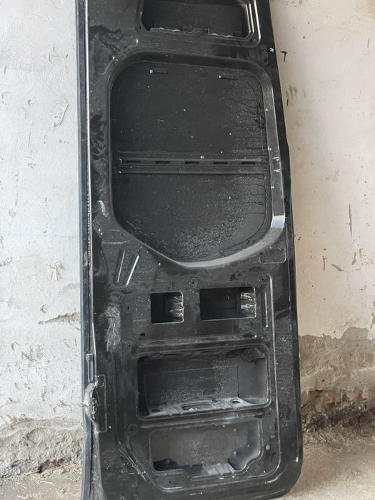 Задня дверка Мерседес спрінтер