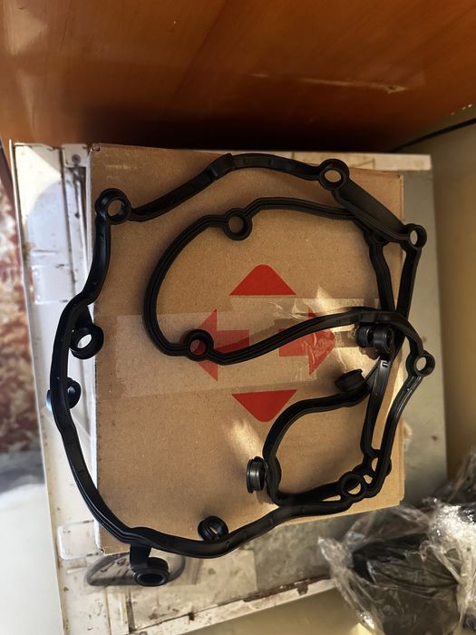 Прокладка масляного піддона двигуна