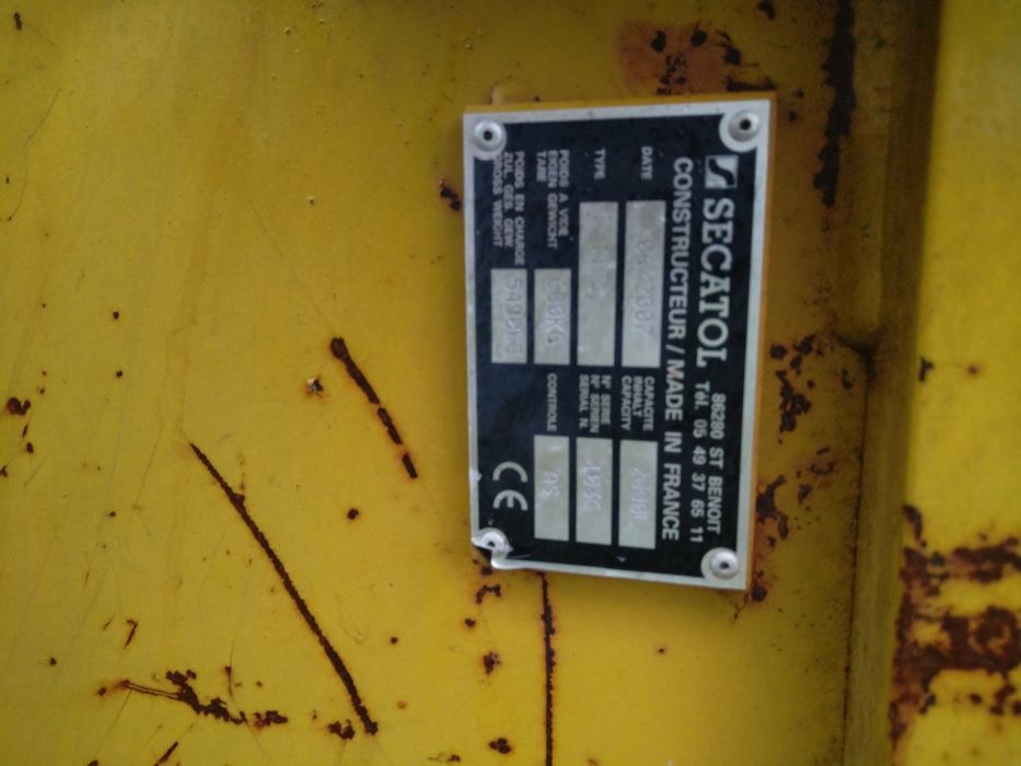 Baldes de grua para transporte de betao  2000 litros