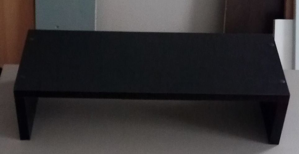 підставка під монітор, полки.