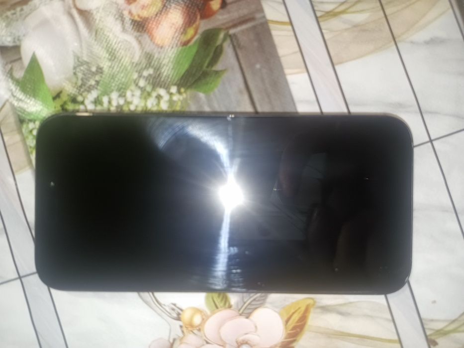 Продам по запчастям айфон 16 про мах