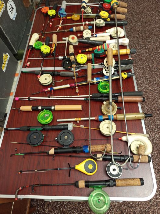 Продам зимние ящики удочки