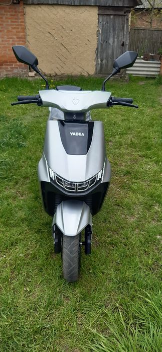 Скутер YADEA T9.