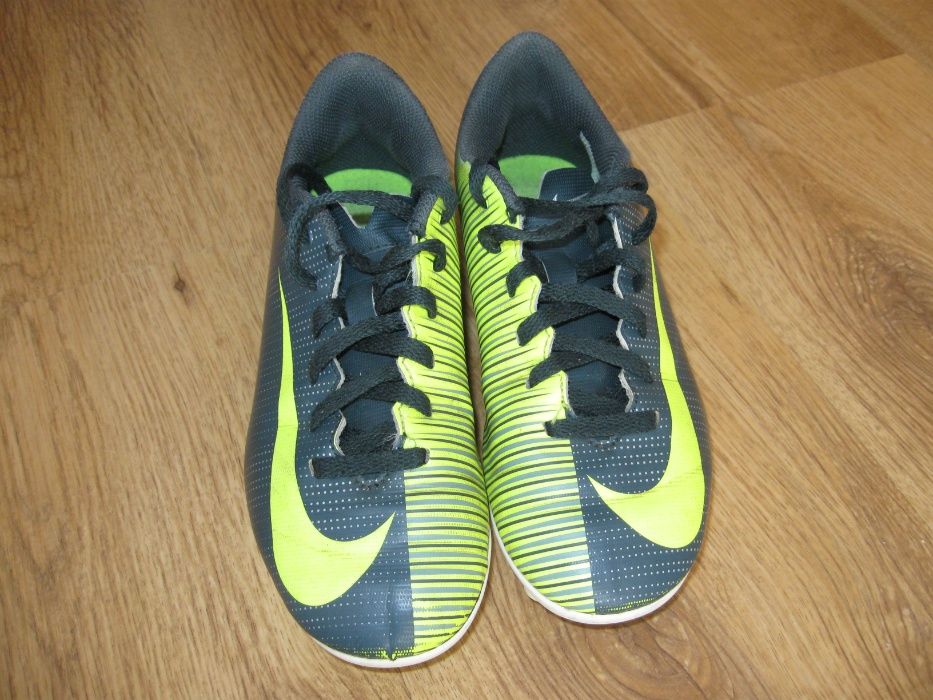 Korki buty piłkarskie 34 CR7