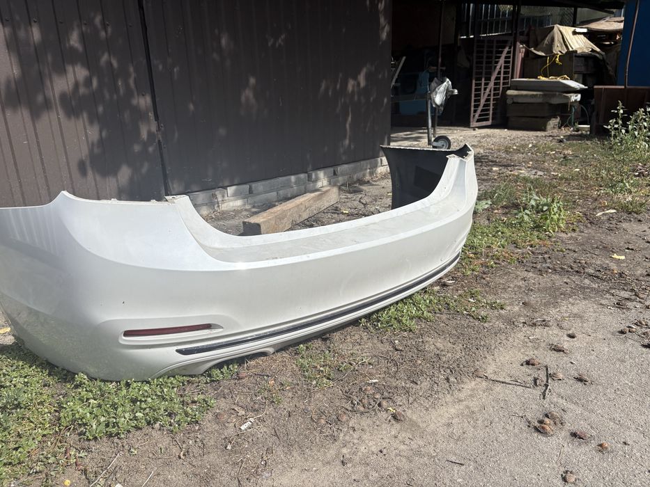 Продам задній бампер BMW F30 ( А96 )