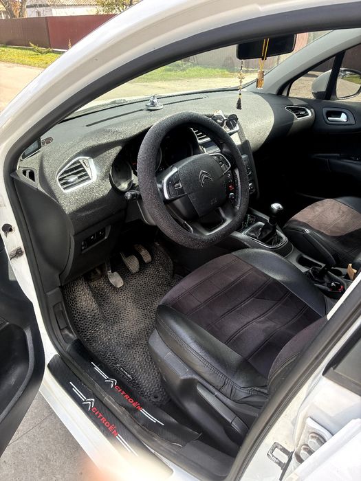Citroen c4 2014р.