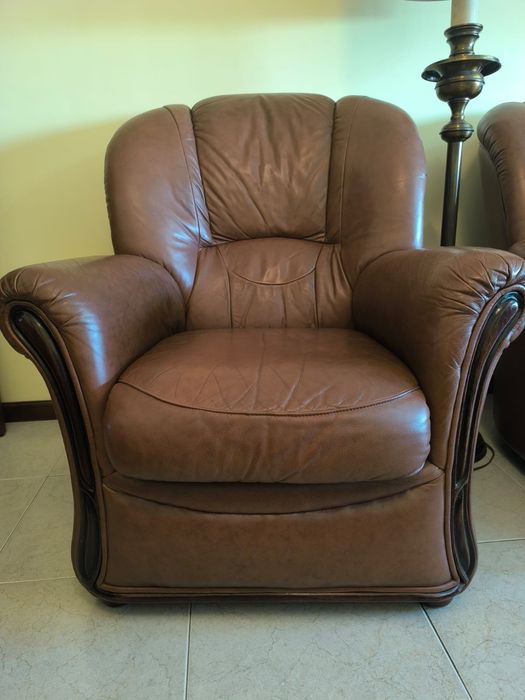 Sofás Pele Castanho