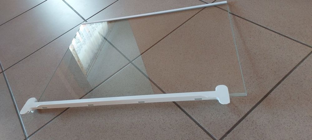 Szklana półka lodówki INDESIT Bia 13 fxnc 1114y