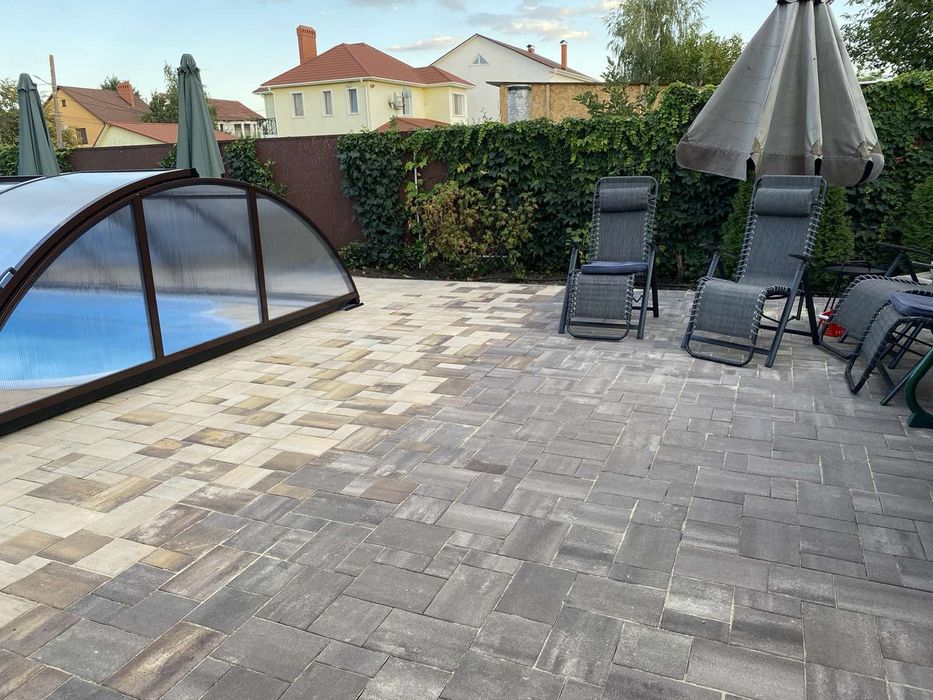 Укладка тротуарной плитки