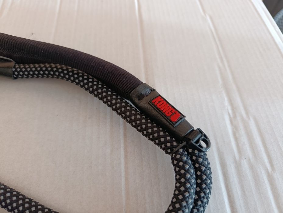 Повідець для собаки