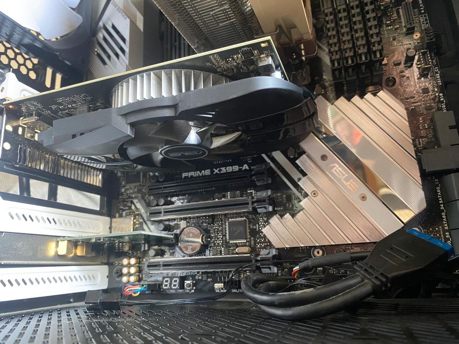 PC Workstation 16 Cores / 32 Threads | 64GB RAM | SSD + 4TB | Threadripper