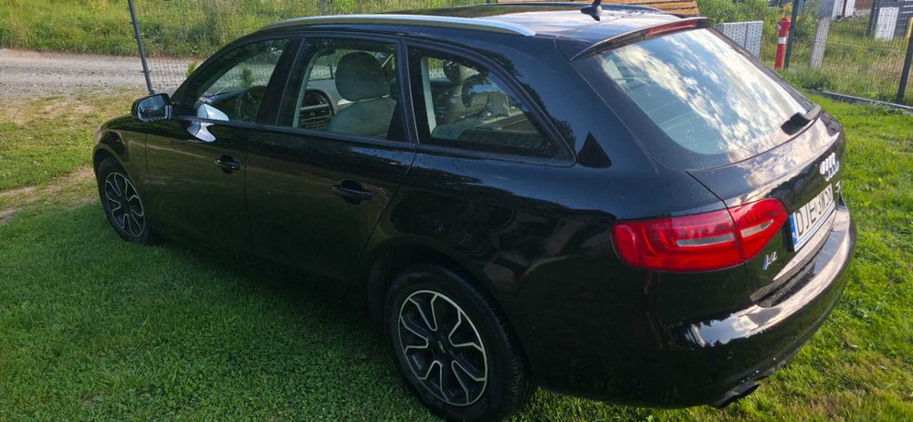 Audi A4 Avant quattro
