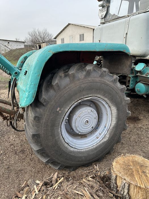 Т-150 в гарному стані двигун ЯМЗ-236