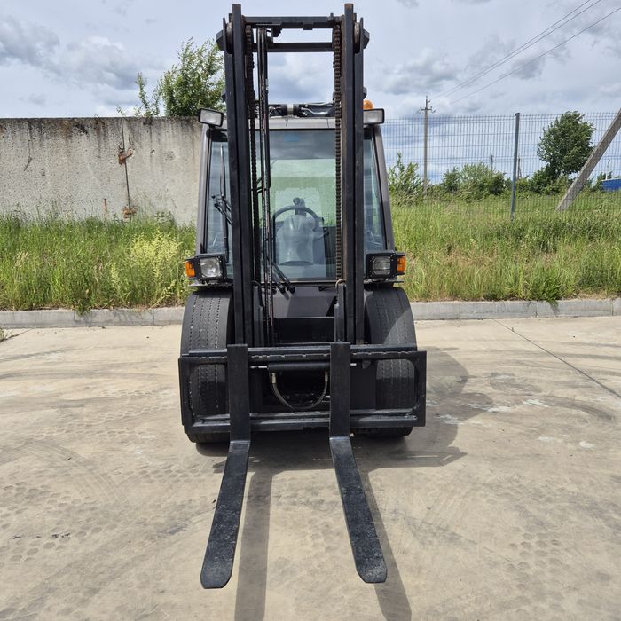Навантажувач MANITOU 2,5 тон 2017р.