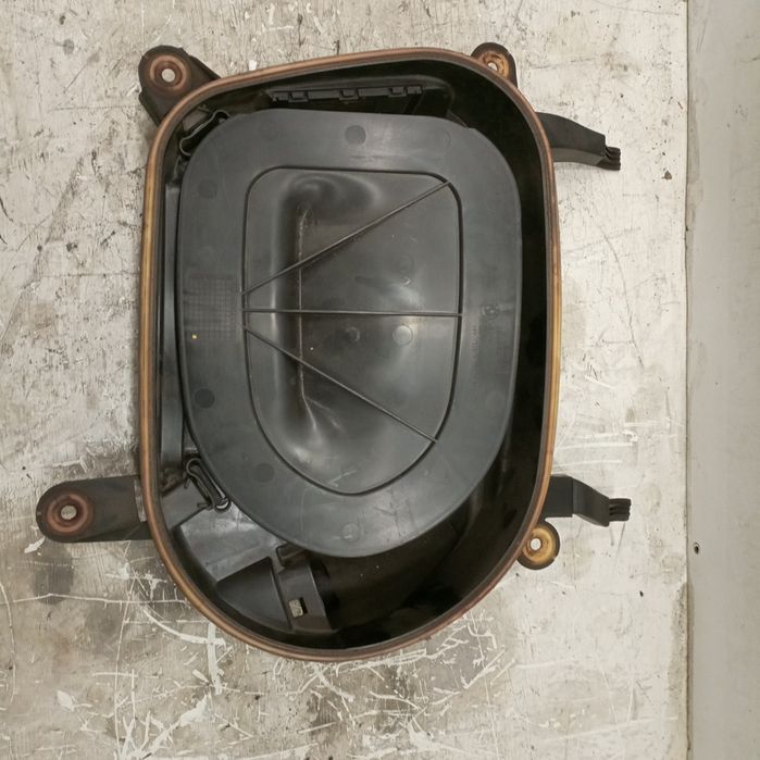 Caixa de filtro de ar - BMW X6 (E71, E72) | 07 - 14