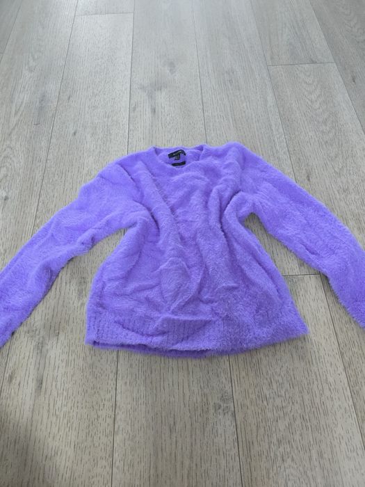 Fioletowy sweter z Massimo Dutti