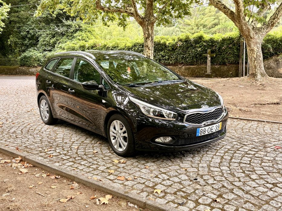 Kia Ceed SW 1.4 Crdi - Nacional - Impecável