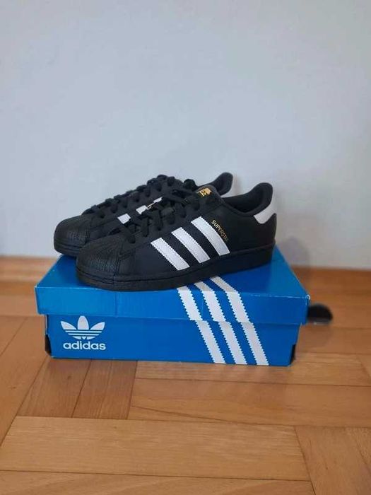 adidas SUPERSTAR czarne 42