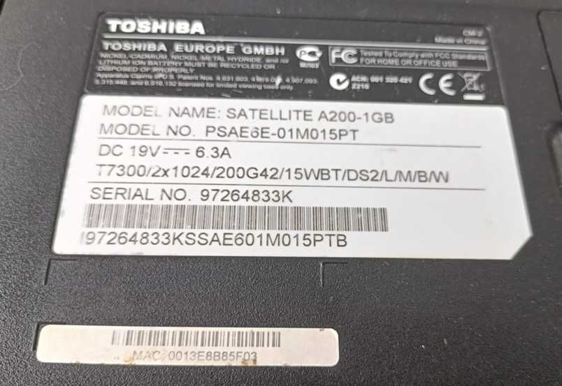 Toshiba Satellite A200-1GB  Para Peças (S/ Disco, S/ Bateria, S/ Carregador)