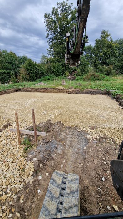 Prace Ziemne Budowa Dróg Zjazdów Utwardzenie Drogi Koparko ładowarka