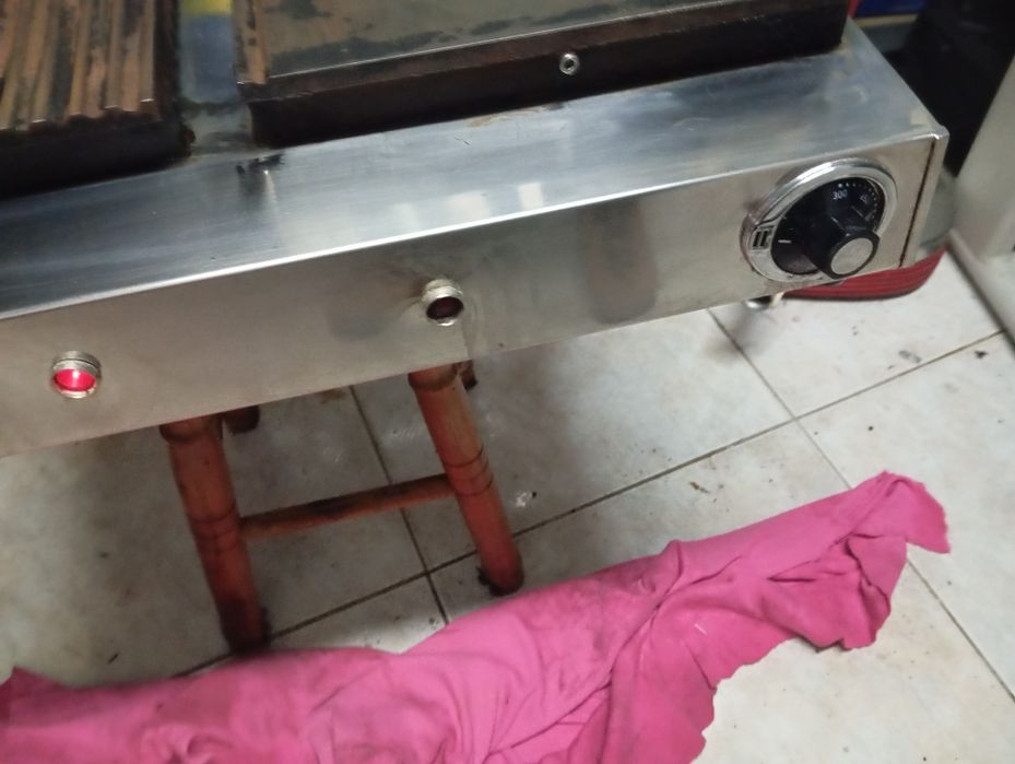 Grelhador ou infra com chapa