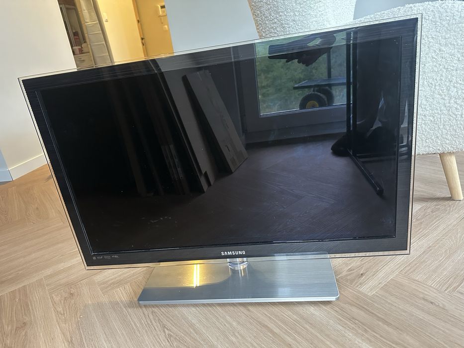 Telewizor LED SAMSUNG 37 cali całkowicie SPRAWNY