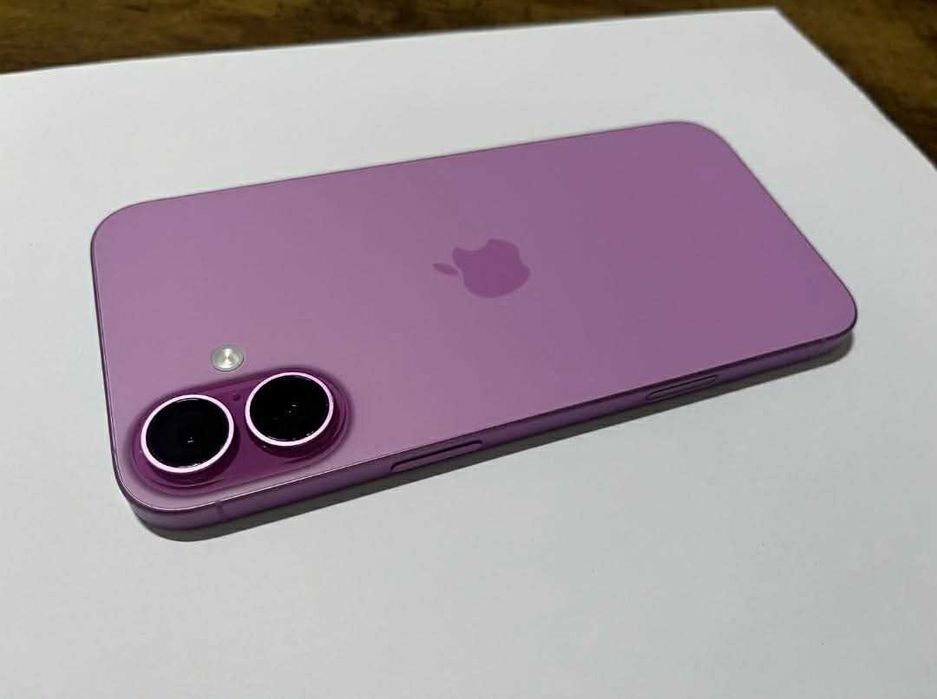 iPhone 16 128gb różowy