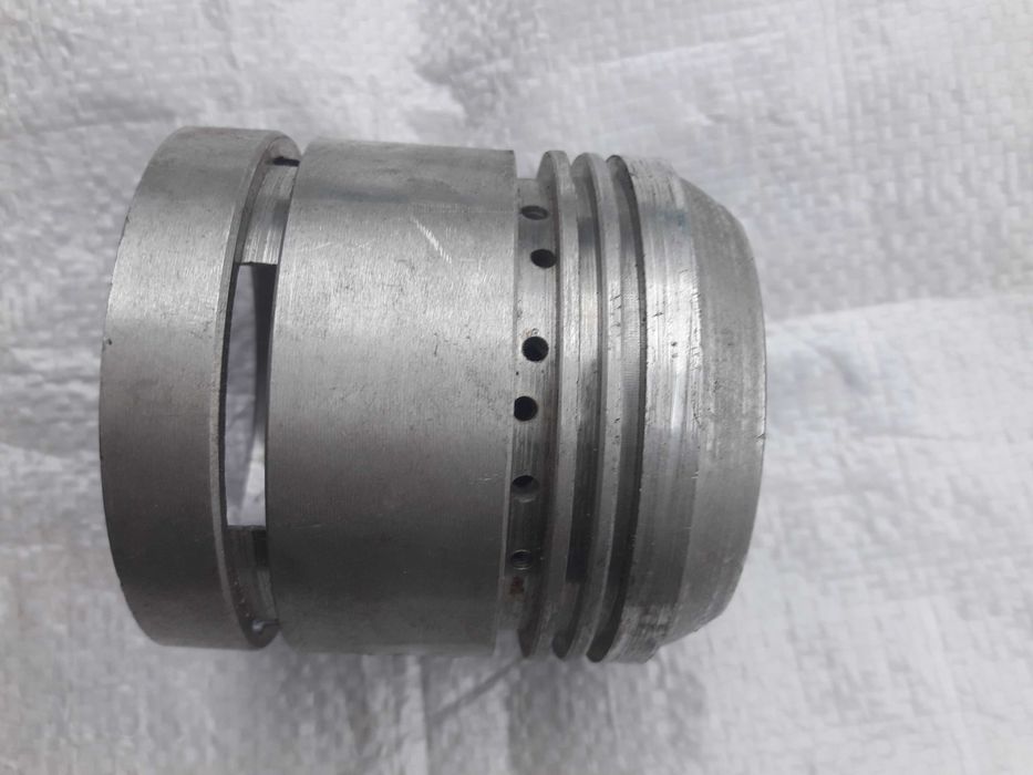 Поршень новий Днепр 11 - 0 ремонт 77.95