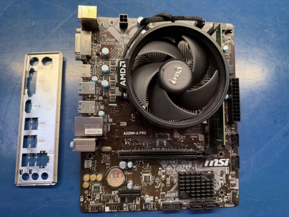 Płyta główna MSI A320M-A PRO + procesor AMD Ryzen 3 1200 + pamięć DDR-4  8GB