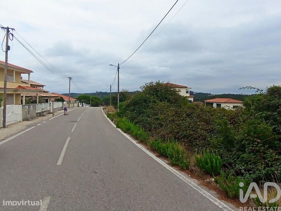 Agricultural Land in Santo António dos Olivais