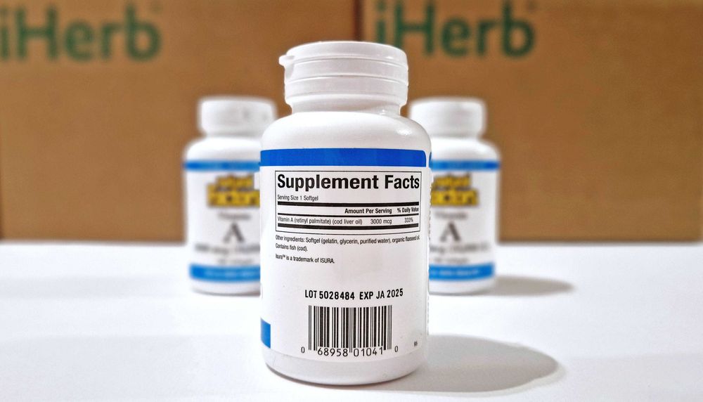 Вітамін A, Natural Factors, 3000 мкг (10 000 МО) 180 капсул. Vitamin A