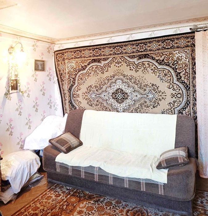 Дворівнева квартира у котеджі по Демократичній