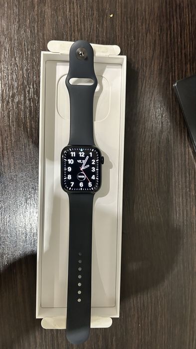 Apple Watch series 9 45mm gps