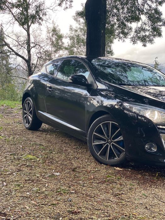 Renault Megane 3 Coupé 1.6 dCi Bose Edition — photo 3
