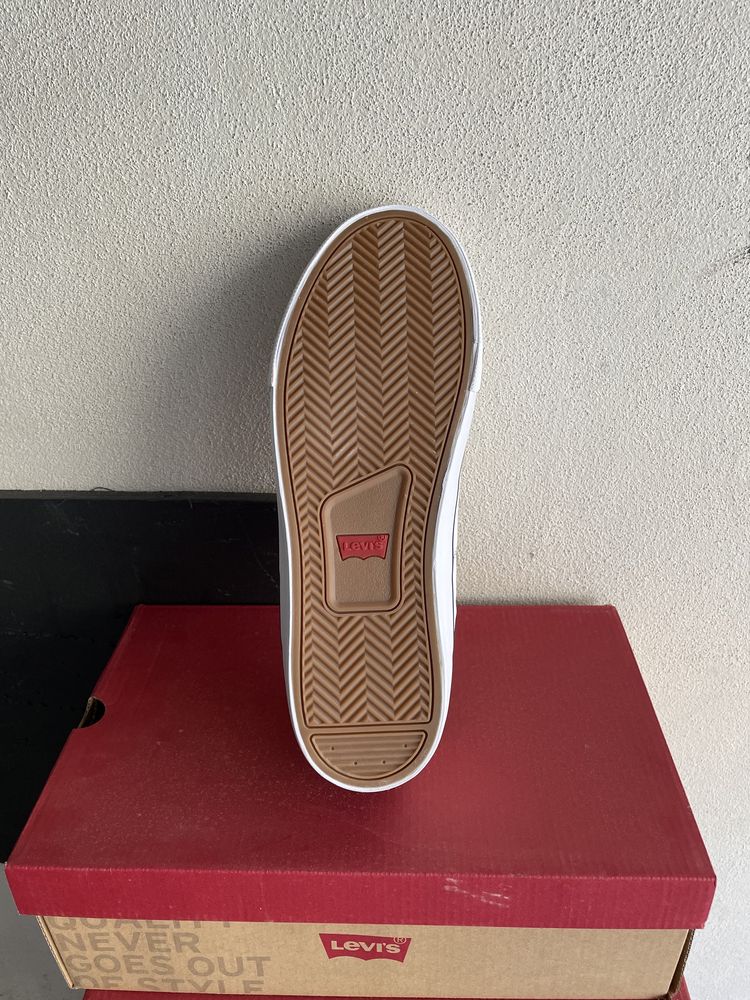 Levis abbott sales