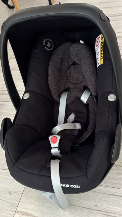 Maxi-cosi Pebble Pro 45-75 см. <12кг.
