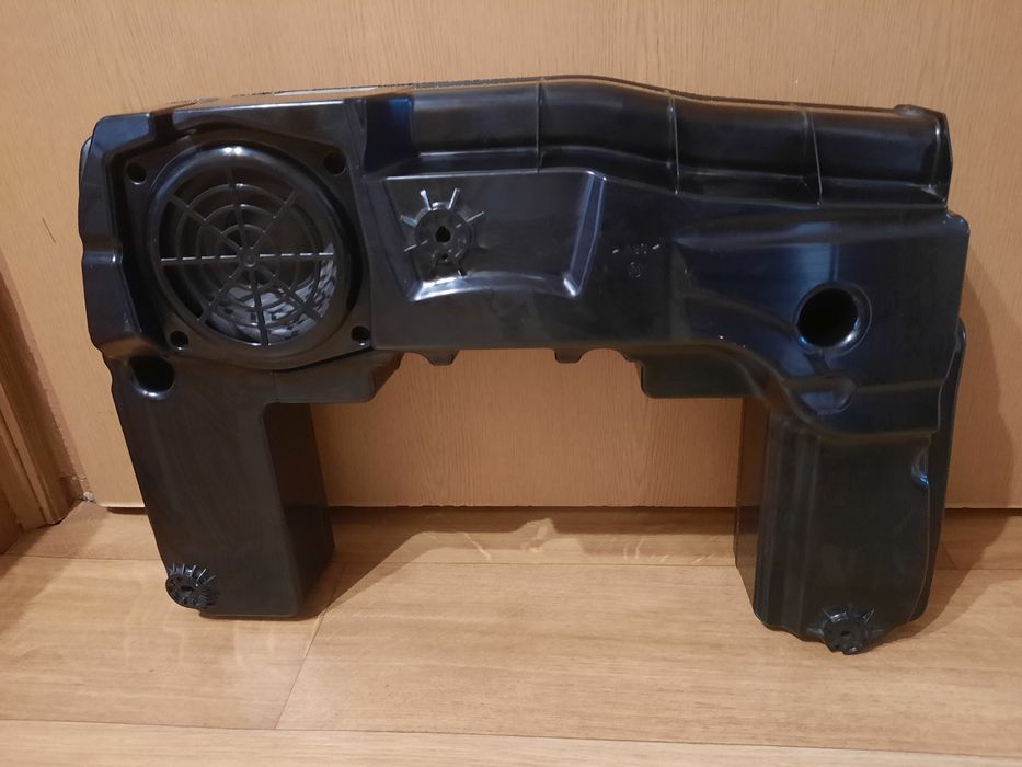 Głośnik subwoofer bagażnika BOSE 8X0035412A  A1 S1 8X oryginał EU