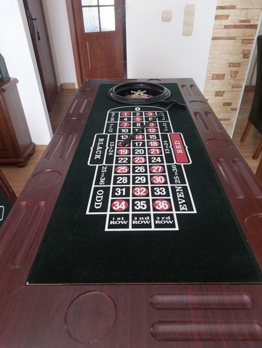Stół do ruletki kasynowej