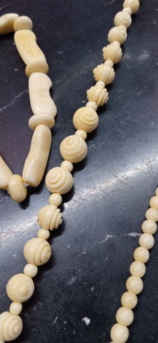 Naszyjniki i bransoletka kość Prl