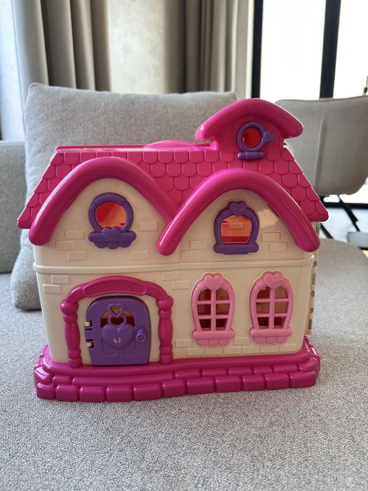 Роскладний будинок для маленьких іграшок