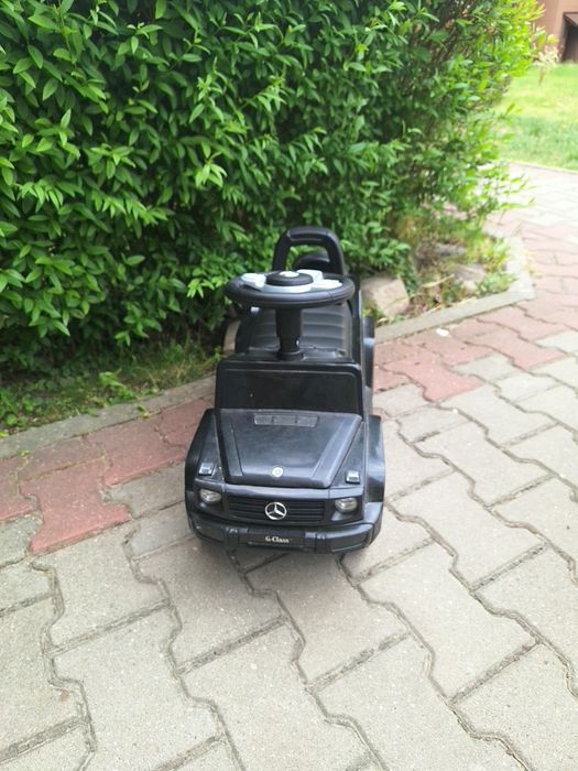 Jeździk Mercedes