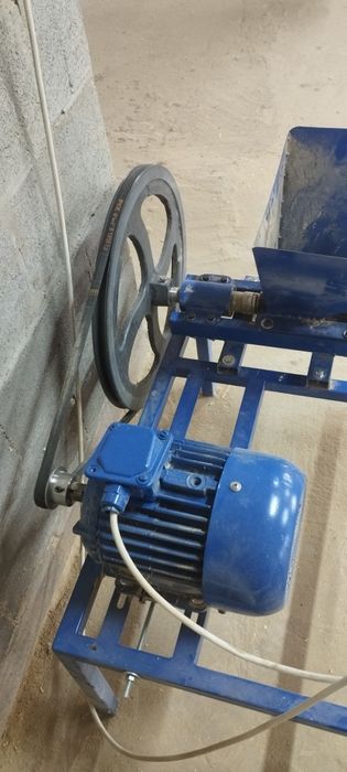 Потужний Шнековий Екструдер (Брикетувальник Pini-Kay) 4 кВт / 42 мм +