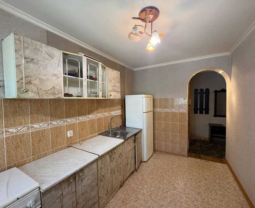 Продаж 4 кім. квартири у спокійному р-ні, вул. Раковського
