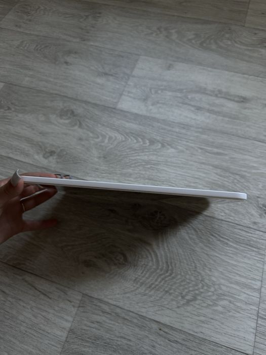 Планшет Samsung Galaxy Tab A (2016)