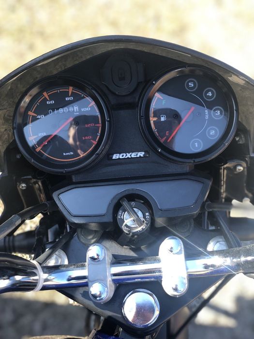Boxer BAJAJ 125.