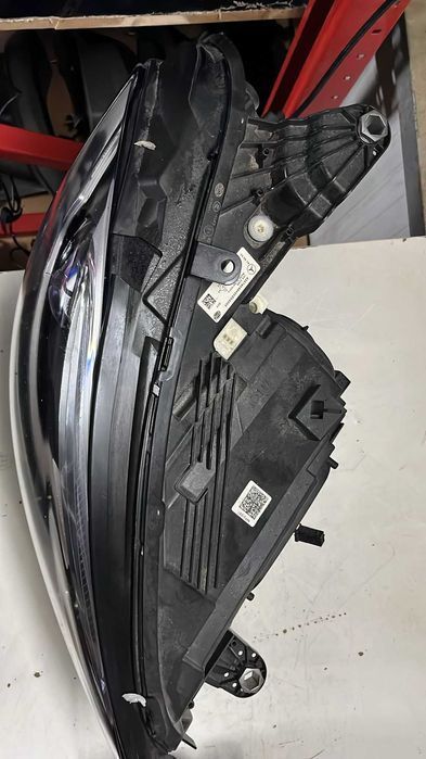 Par de Faróis Mercedes CLS W257 Multibeam