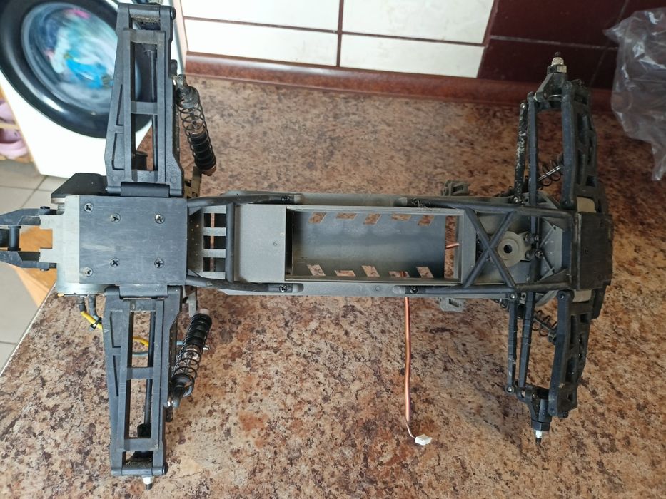 Podwozie RC modelu zdalnie sterowanego