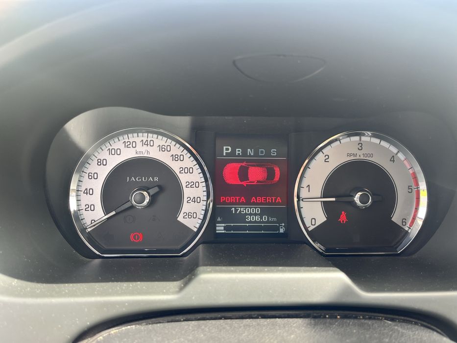 Jaguar XF 3.0 v6