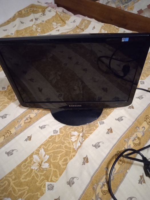 Продам монитор Samsung 19 дюймов